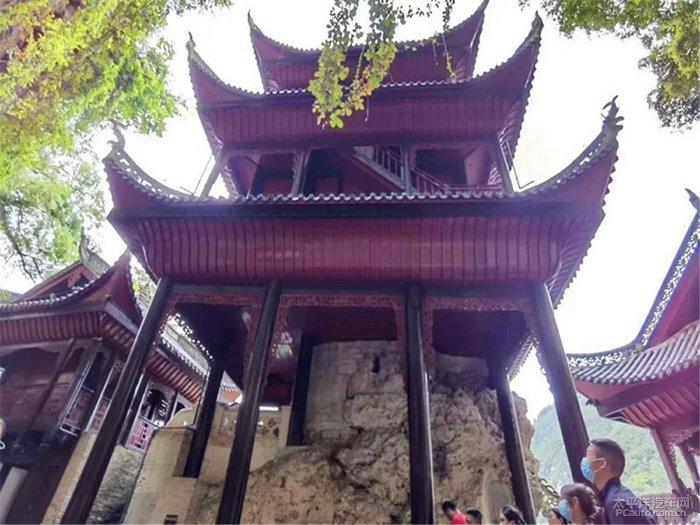 年轻人最疯狂的事情是什么？